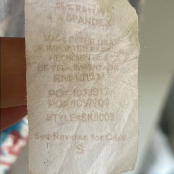 Charlotte Russe Maxi Skirt with Slit - Picture 4 of 6